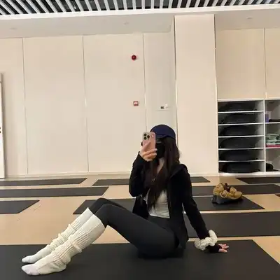 段佑凡